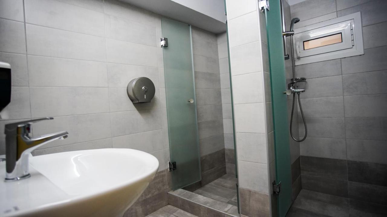 雅典 学生与旅者旅馆酒店 外观 照片